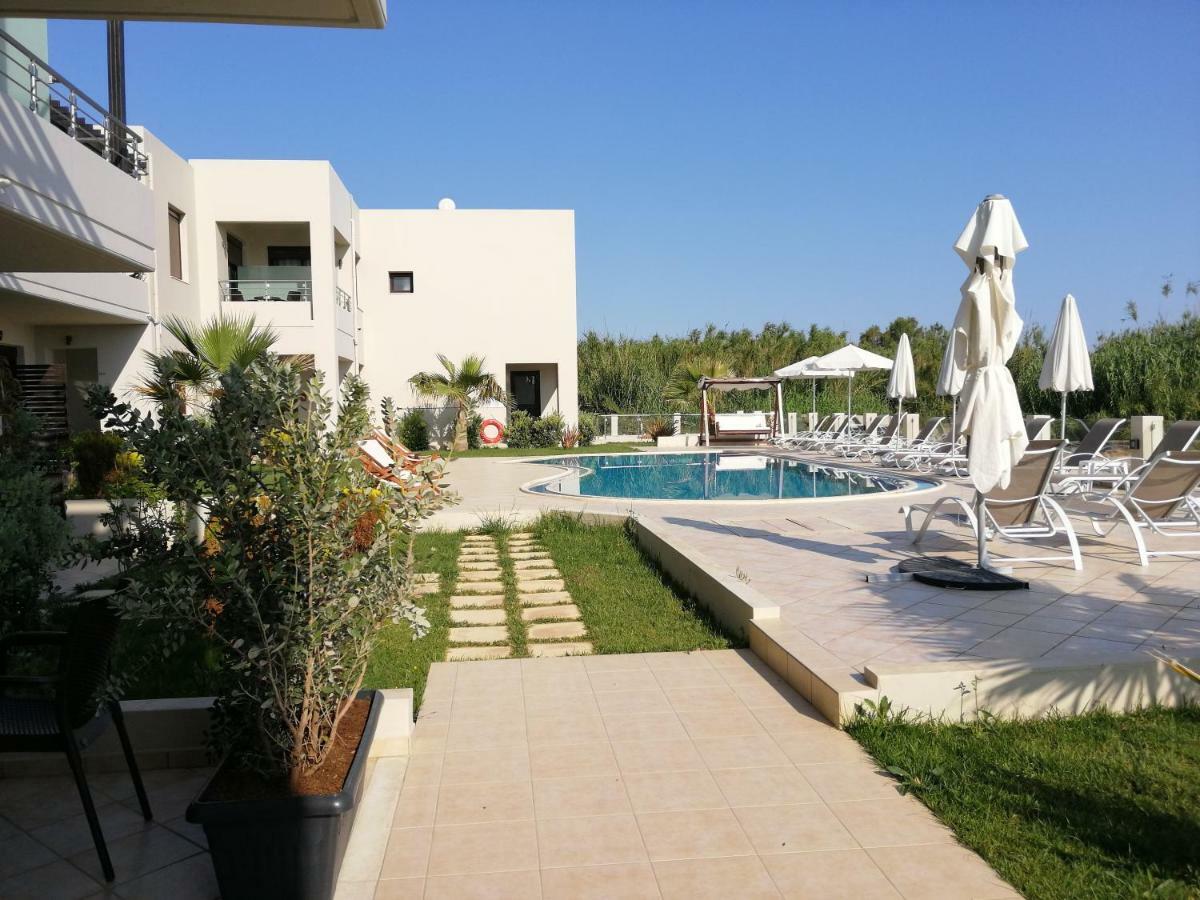 Hotel Carisa Maleme Exteriér fotografie