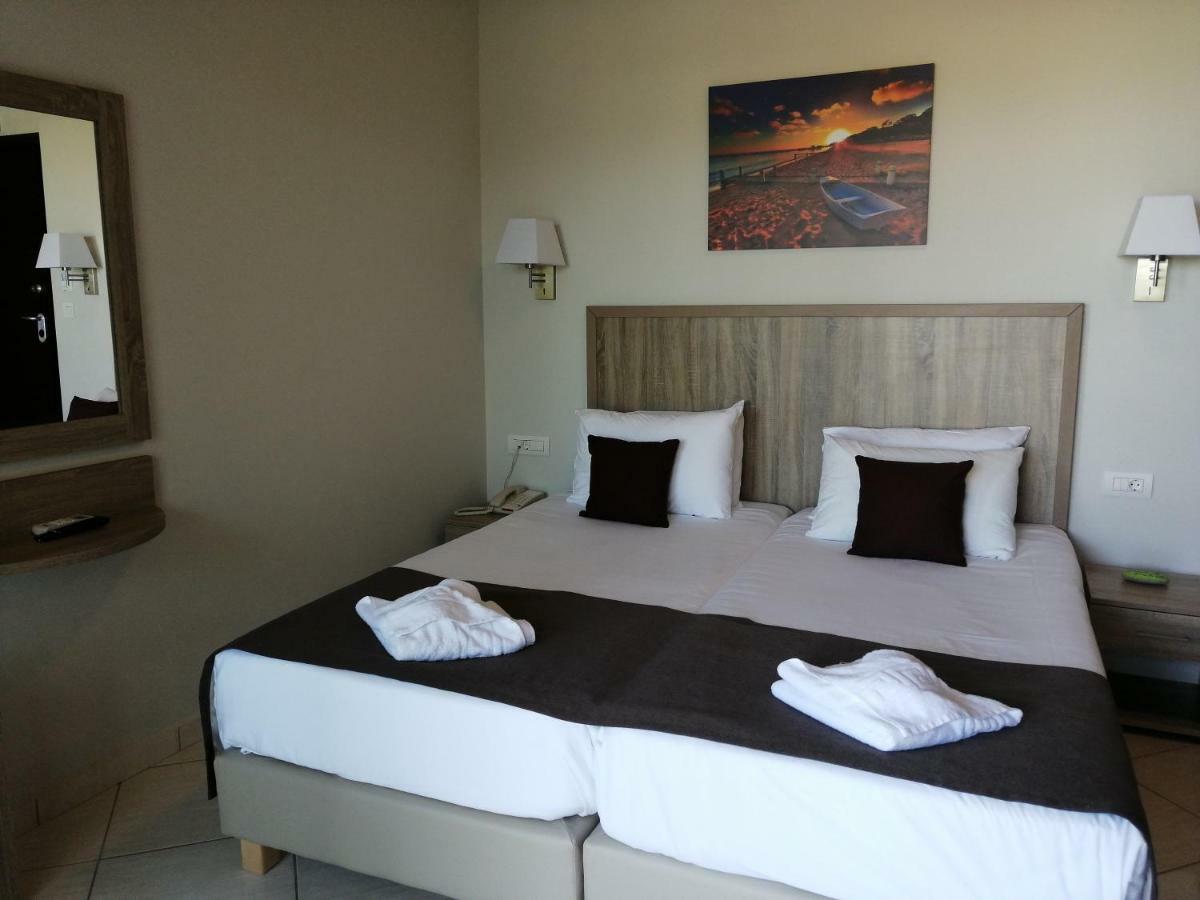 Hotel Carisa Maleme Exteriér fotografie